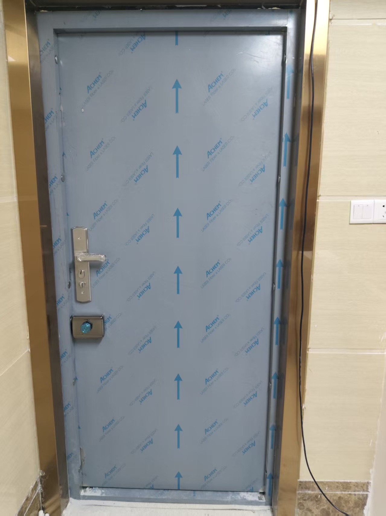 臨港國際產(chǎn)業(yè)社區(qū)專精特新產(chǎn)業(yè)園保密門4級(jí)防盜安全門安裝案例